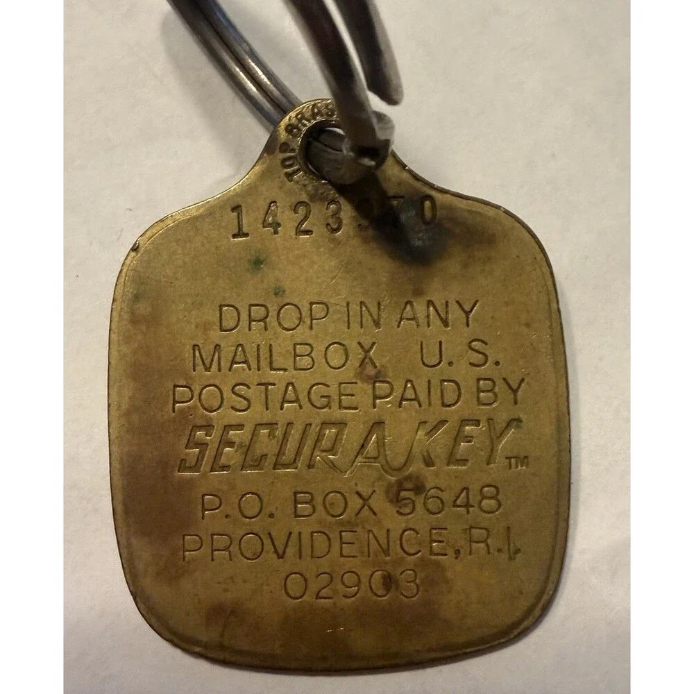 Vintage Top Brass TV12 WHYY PHILADELPHIA Station Key Fob Ring SecurAKey